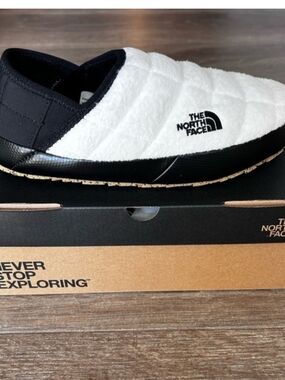 The North Face ThermoSlip Quilted Mule - White & Black Thermoball Women's 8